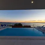 Di Gioia *