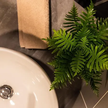 Di Gioia فيلة Potomje